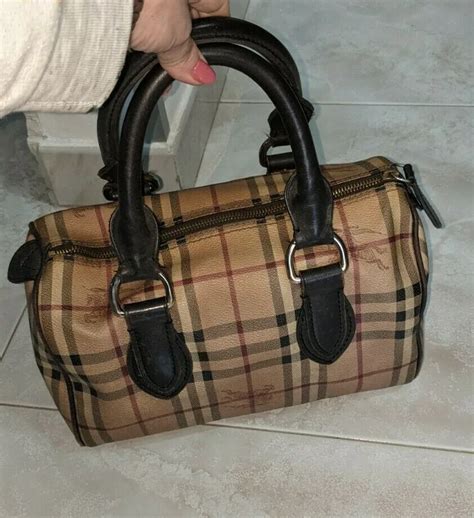 bauletto vintage burberry|burberry handbags vintage.